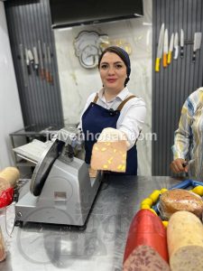 دوره آموزش سوسیس و کالباس در اصفهان